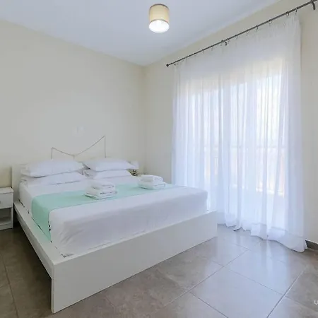 Apartment Nicolo Poseidi, With Private Garden *