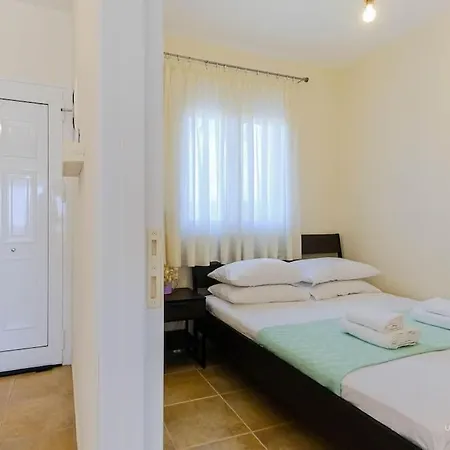 Nicolo Poseidi, With Private Garden Apartment