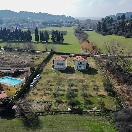 Nicolo Poseidi, With Private Garden